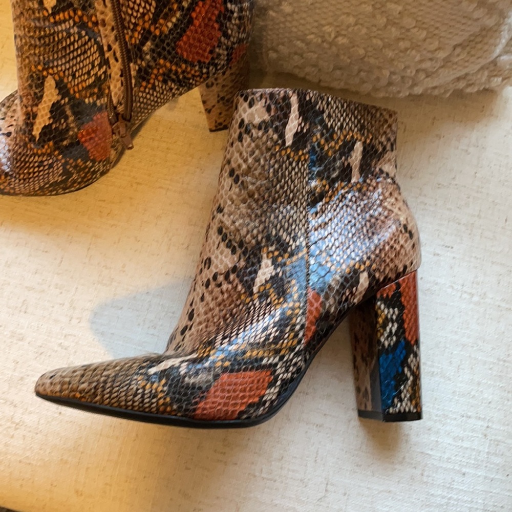 Bamboo fake snakeskin boots booties